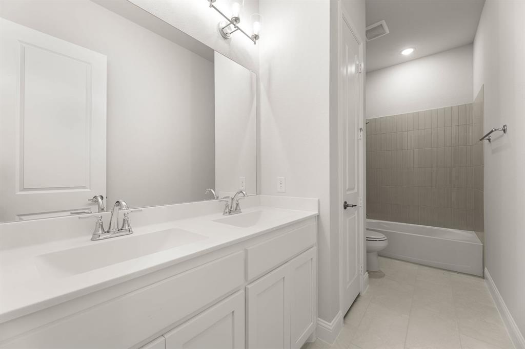 132 Evanston Court - Photo 35