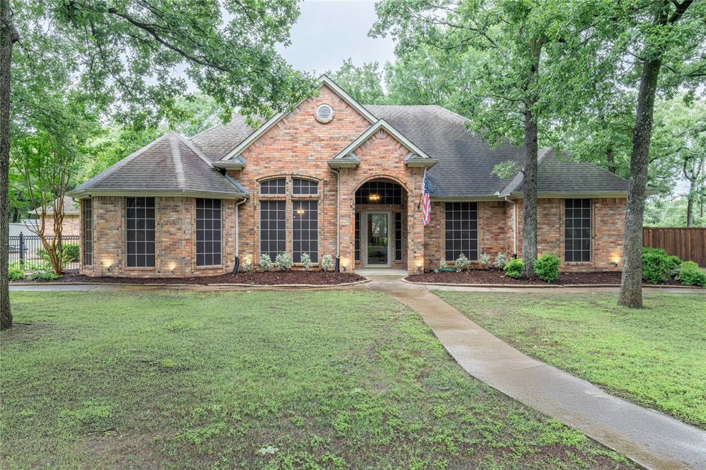 320 Rustic Oaks - Photo 2