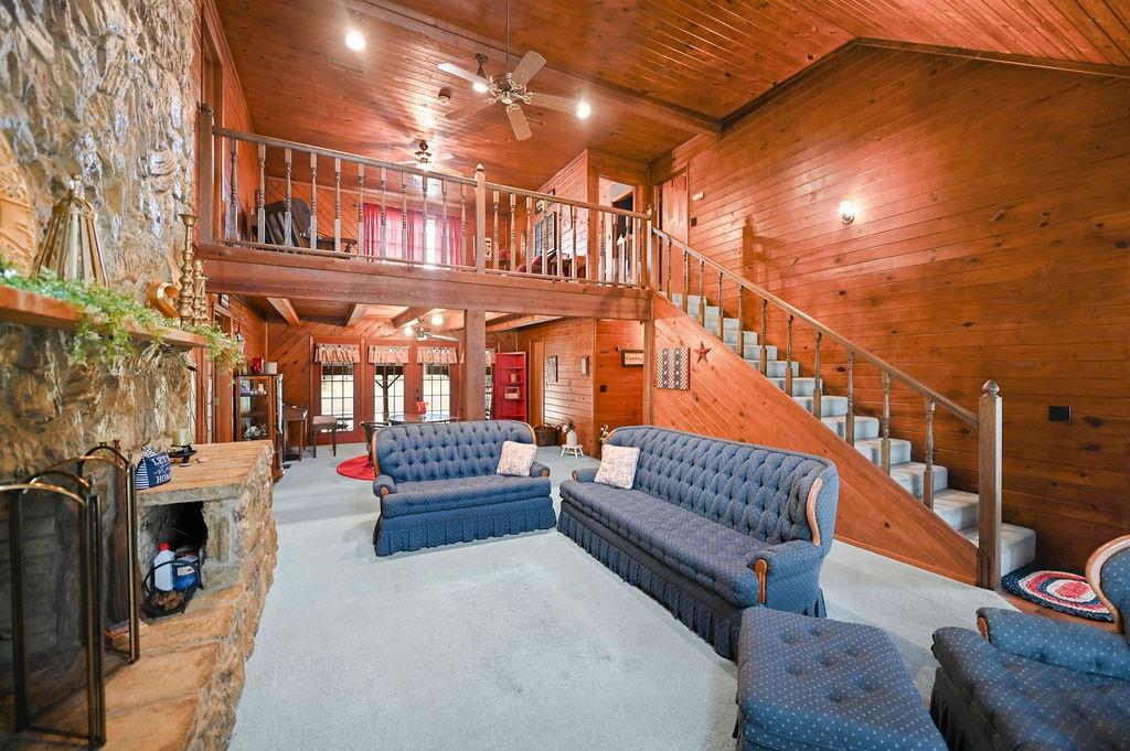 411 Rs County Road 4525 - Photo 2