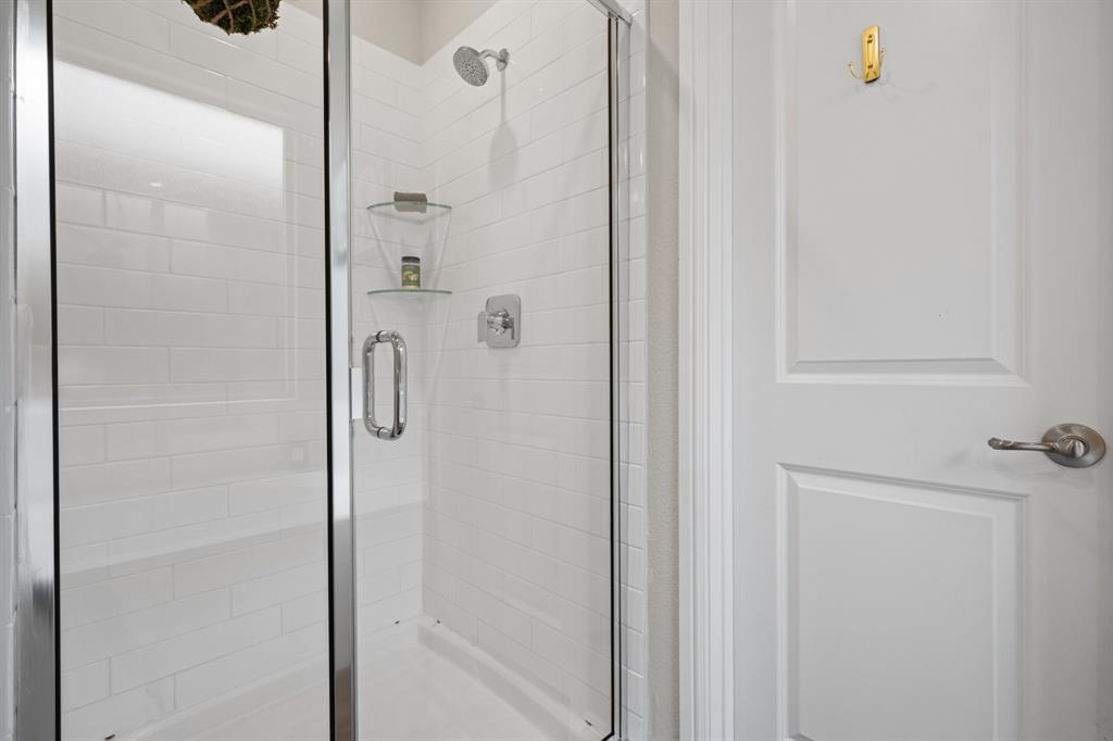 5709 Round Hill Road - Photo 20