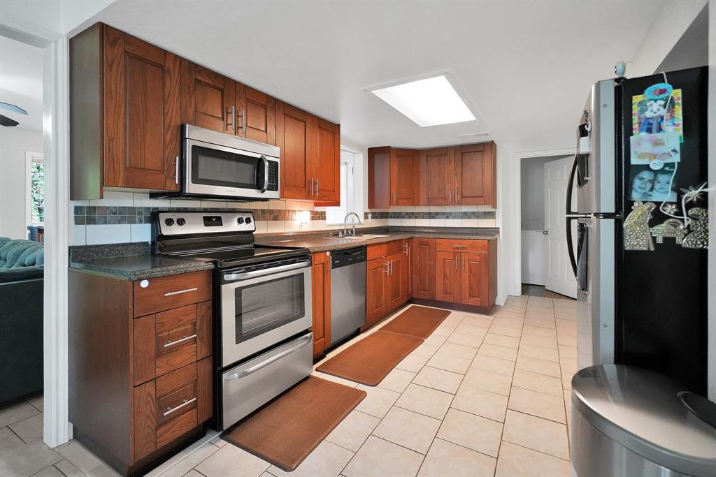 144 Pine Branch Glen - Photo 14