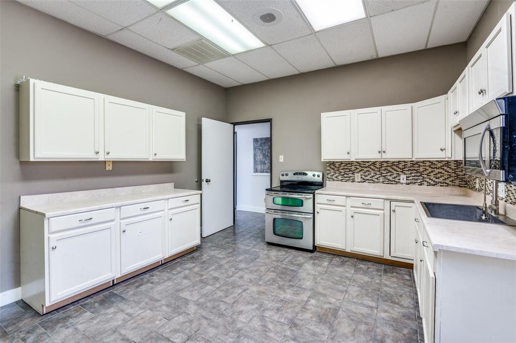 2345 State Highway 121 - Photo 18
