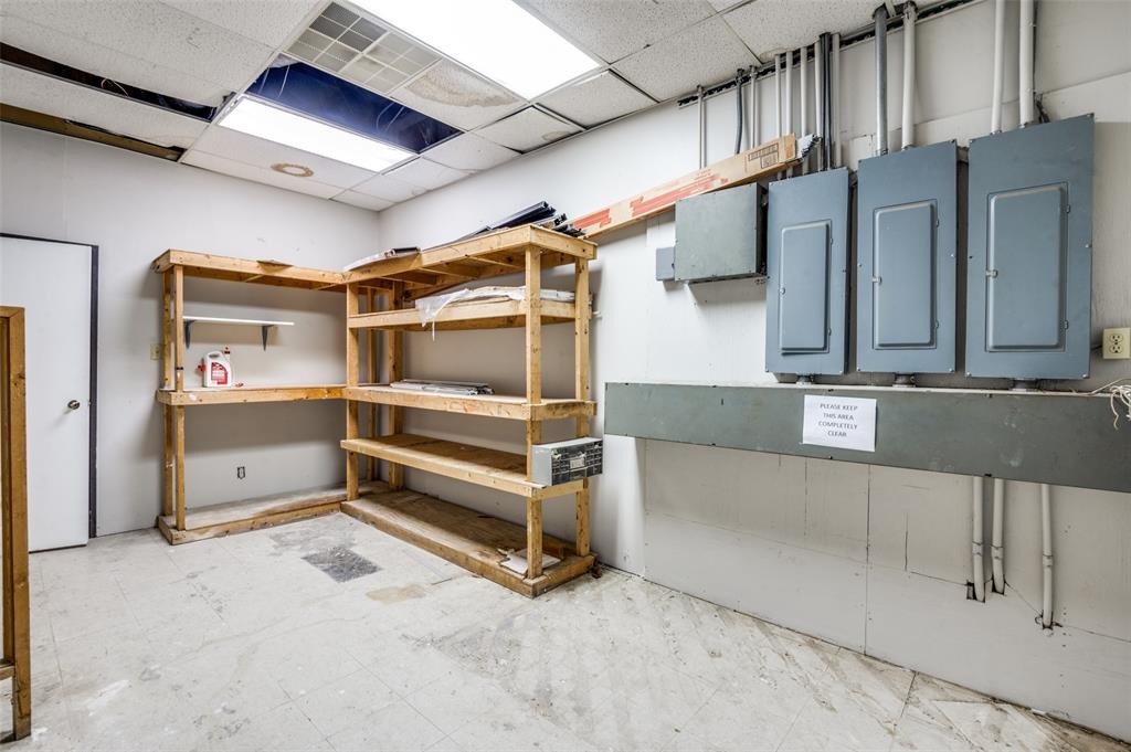 2345 State Highway 121 - Photo 24