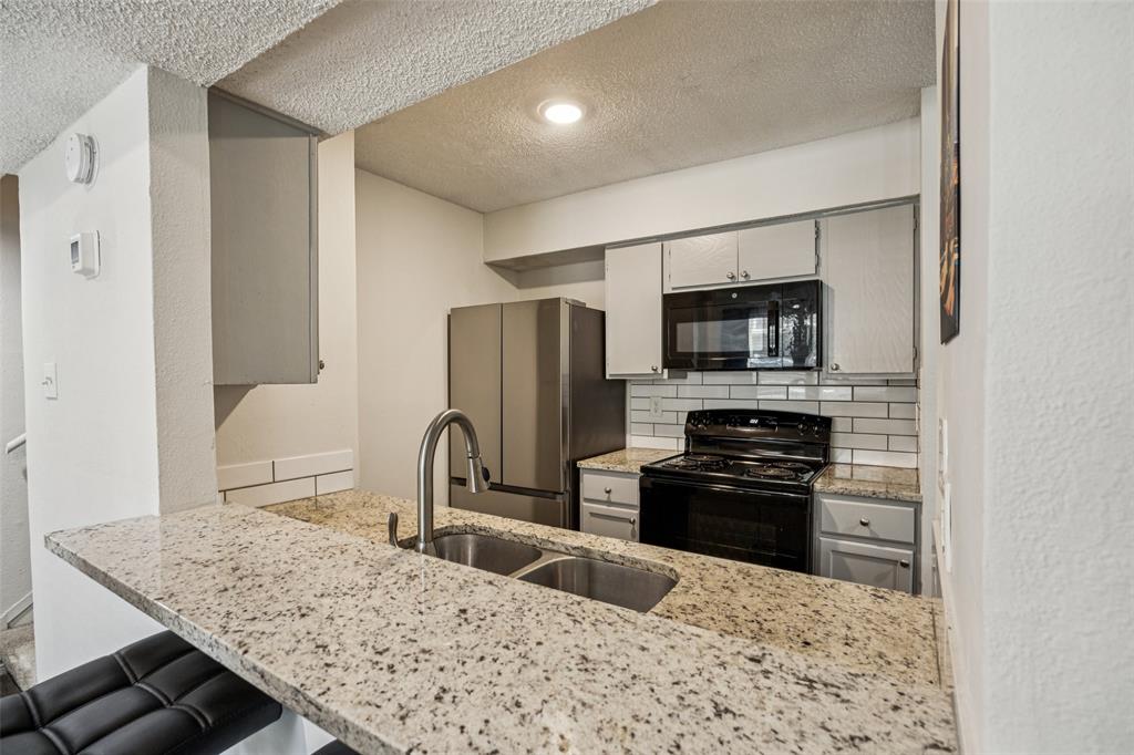 6050 Melody Lane - Photo 9