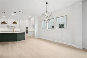 9512 Dahlia Boulevard - Photo 18
