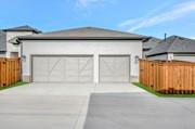 9512 Dahlia Boulevard - Photo 2
