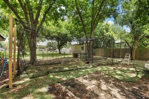 631 N Robinson Drive - Photo 20