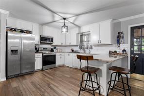 631 N Robinson Drive - Photo 6
