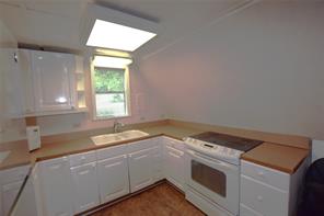 914 W Lake Drive - Photo 10