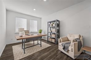 5025 Salinger Drive - Photo 4