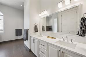 2800 Lakeside Parkway - Photo 22