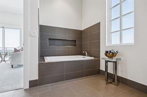 2800 Lakeside Parkway - Photo 24