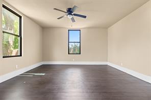 102 Chestnut Street - Photo 14