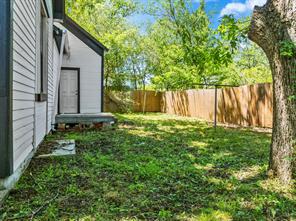 102 Chestnut Street - Photo 18