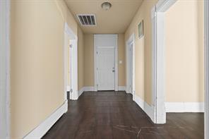 102 Chestnut Street - Photo 3