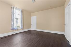 102 Chestnut Street - Photo 7