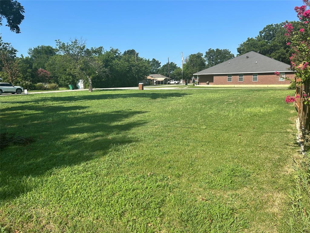 116 Hinton Street - Photo 1