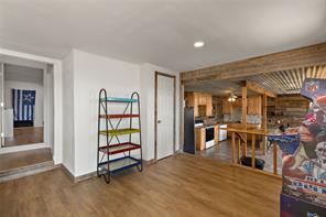 894 W Moonshine Road - Photo 10