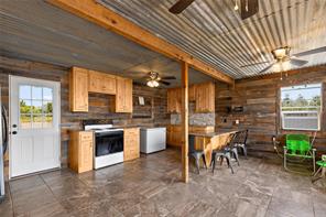 894 W Moonshine Road - Photo 11