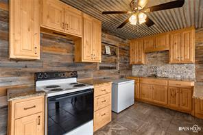 894 W Moonshine Road - Photo 14