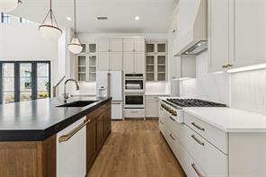 4930 Magnolia Trail - Photo 4