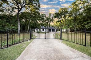 10206 County Road 2450 - Photo 6