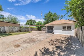 2215 Morrow Avenue - Photo 32