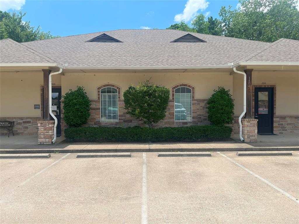 1404 Rice Road - Photo 1