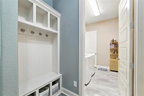 103 Water Garden Drive - Photo 29