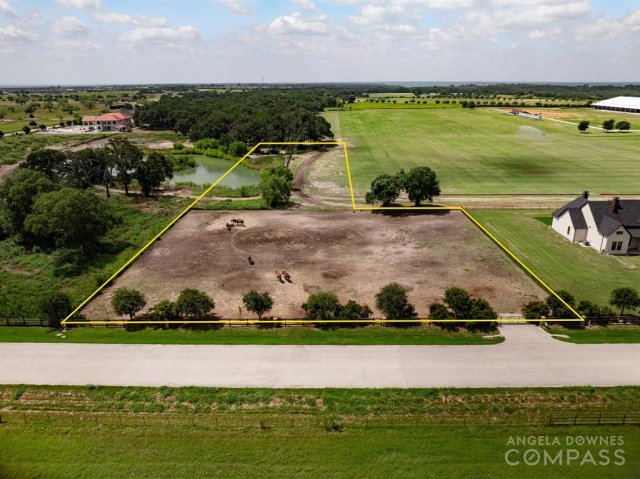 311 Martingale Trail
