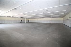 302 N Birch Avenue - Photo 9