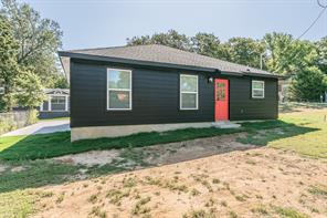 105 Red Oak Street - Photo 3