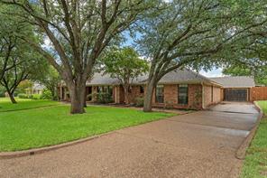 8216 Teakwood Drive - Photo 2