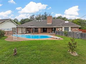 8216 Teakwood Drive - Photo 3