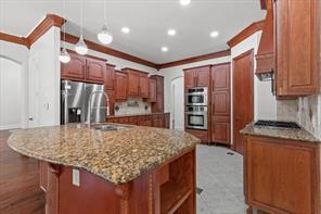 8945 Waterchase Circle - Photo 11