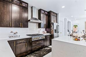713 Royal Crest Court - Photo 14