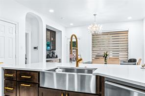 713 Royal Crest Court - Photo 16