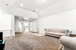713 Royal Crest Court - Photo 26