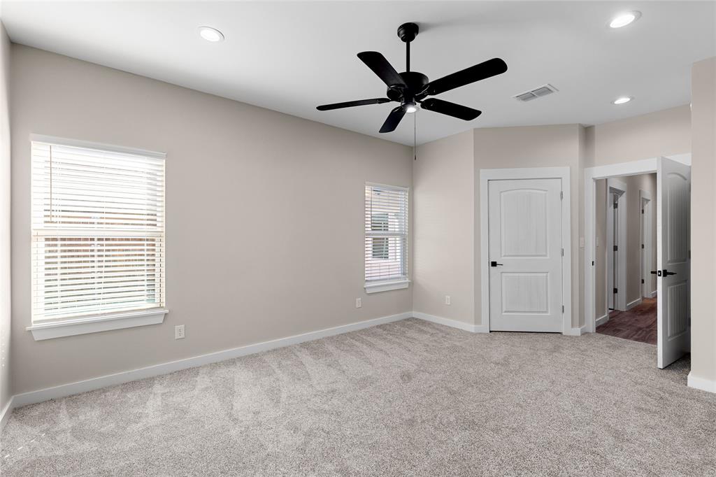 655 League Street - Photo 25