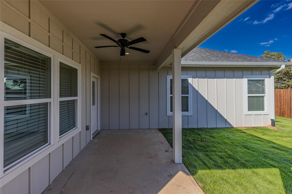 655 League Street - Photo 35