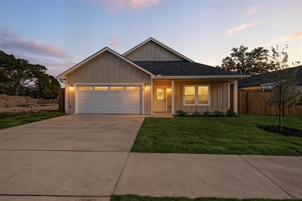 655 League Street - Photo 6