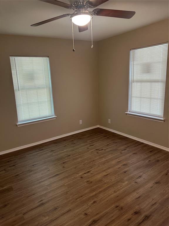 701 Hulme Street - Photo 4
