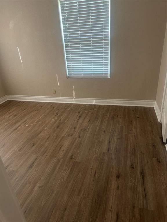 701 Hulme Street - Photo 6