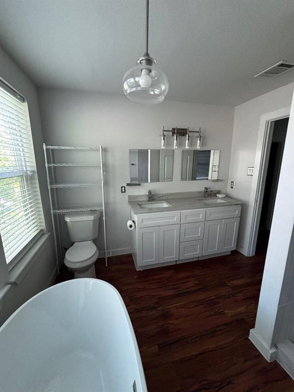 2505 May Street - Photo 3