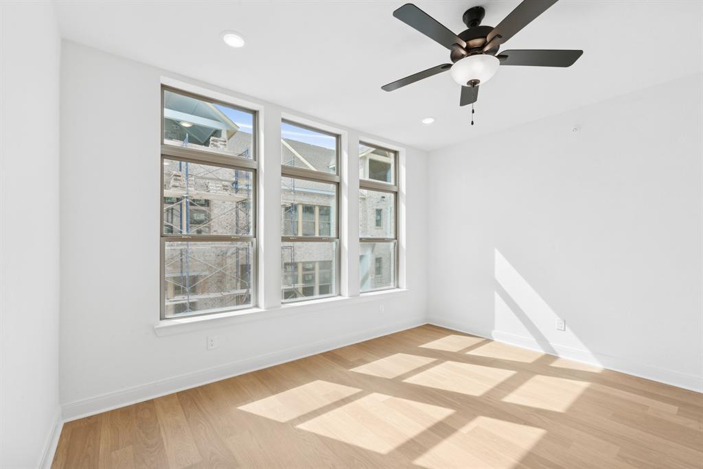 4839 Fuller Court - Photo 11