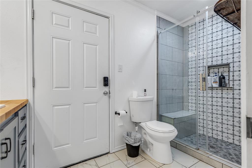 1432 County Road 2270 - Photo 10