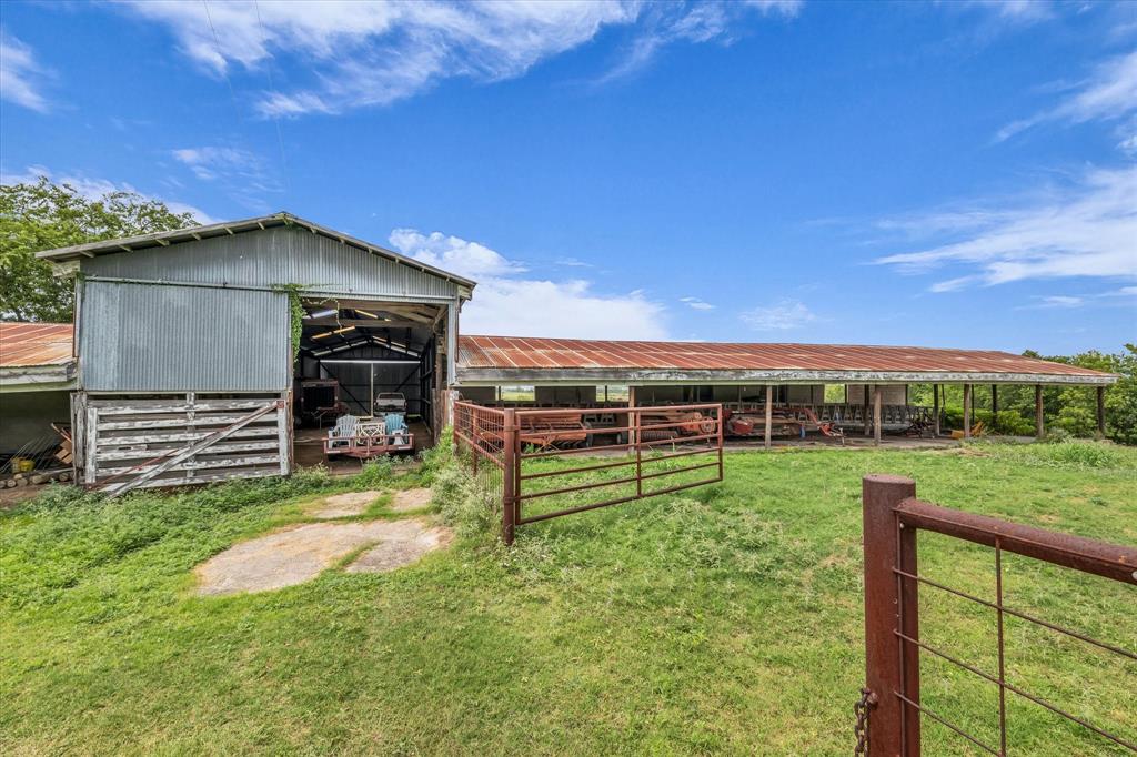 15288 Old China Spring Road - Photo 33