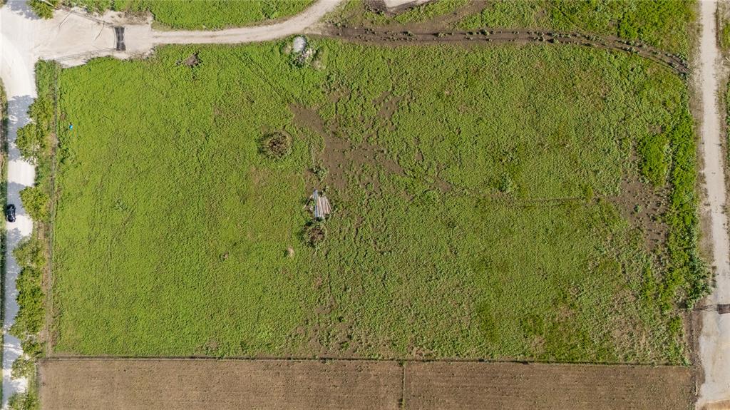 9725 Atcheson Road - Photo 2