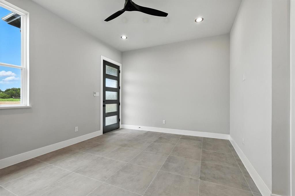 5005 Glenoaks Court - Photo 21