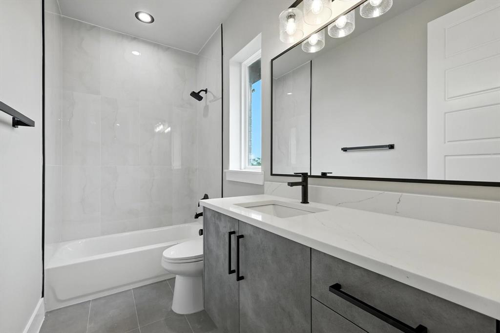 5005 Glenoaks Court - Photo 32